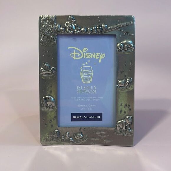 Disney’s Winnie the Pooh Pooh Royal Selangor Picture Frame Classic Pooh EUC - Picture 2 of 7